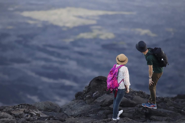 ハワイ島 予約 プライベートツアーでハワイ島の世界遺産探索 火山国立公園で大自然のパワーを体感 日本語ガイド バリアフリープラン あり Eバウチャーok